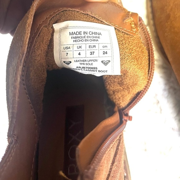 Roxy Women’s Cassidy Leather Ankle Boots 
Surfer Boho Minimalist Indie 
Size 7 - Picture 10 of 11